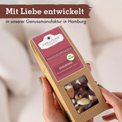 Selektion von 4 Snacks in Birkenholzbox - Ladies Night - wellnuss Premium Präsente