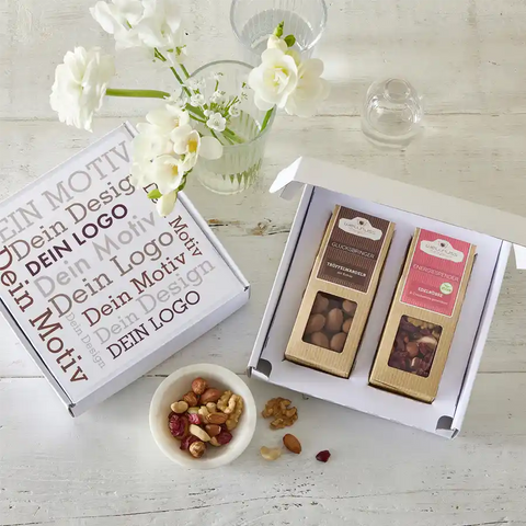 2 Premium Snacks im Geschenkkarton