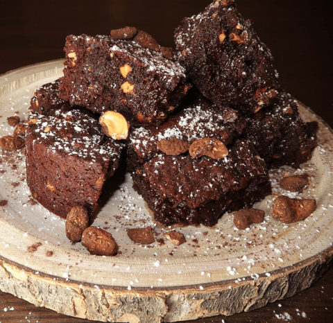 Rezept für Brownies mit Cashew-Kokos-Crunch