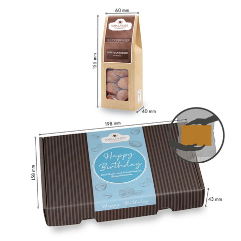 Abmessungen Faltschachtel: 60 x 155 x 40 mm; Abmessungen Geschenkverpackung: 198 x 158 x 43 mm.
