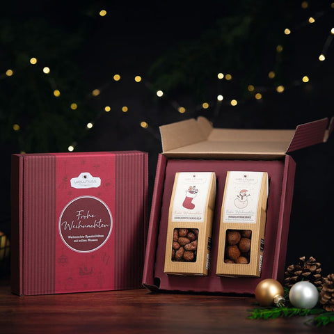 Weihnachts-Snackbox mit zwei edlen Leckereien in stilvoller Verpackung. Individuell mit Logo gestaltbar für besondere Geschenkideen.